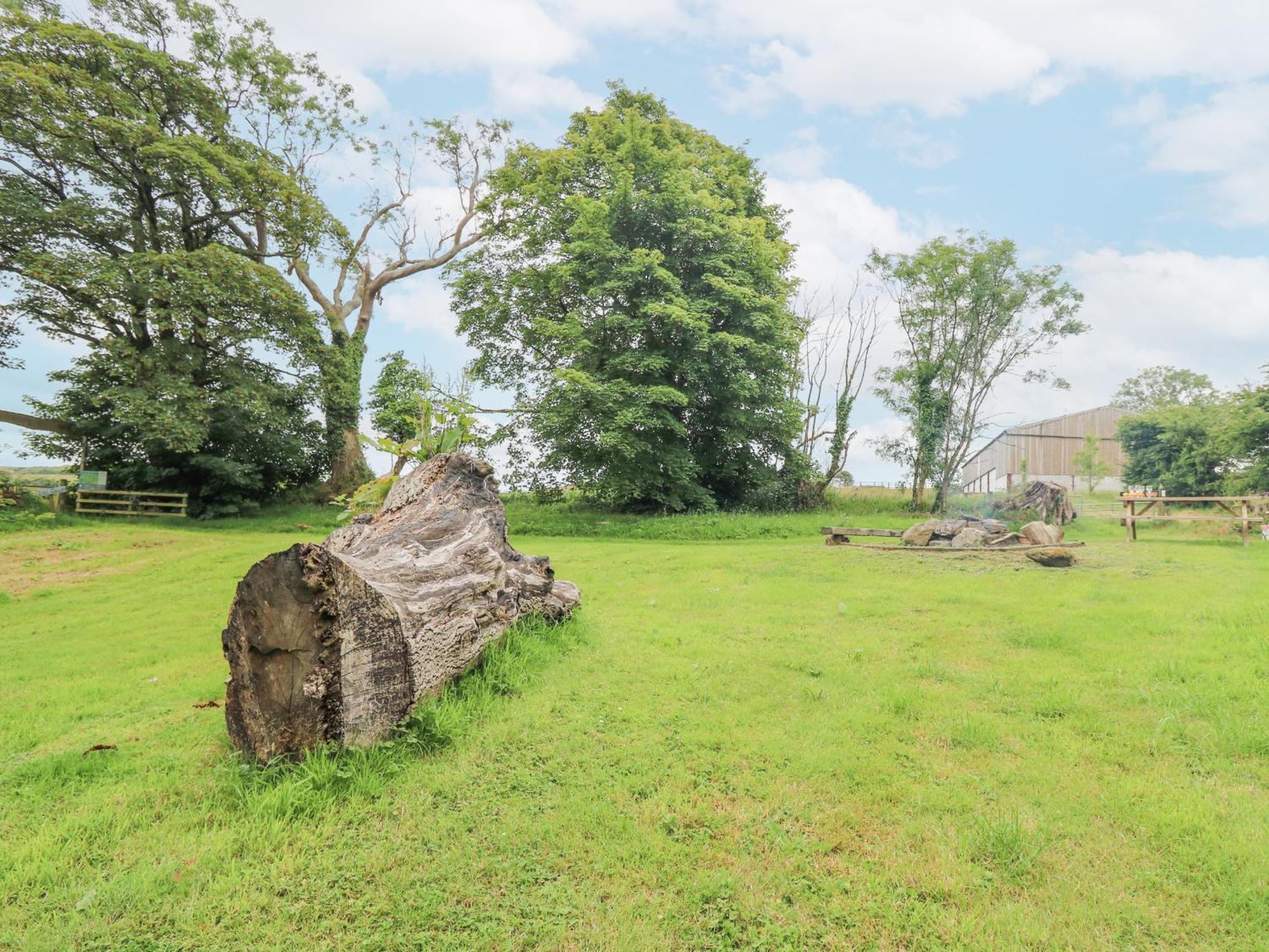 The Farmhouse ニューポート エクステリア 写真